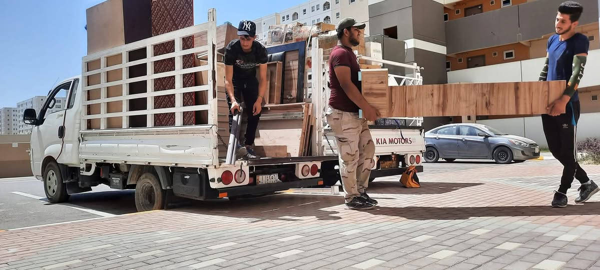 طابت اوقاتكم بكل خير 
نقليات المرتضى نوفر لكم كادر نقليات متكامل
_فتح وشد جميع غرف النوم
_كادر تحميل وتفريغ مختص 
_فتح وشد وصيانه السبالت
_نقل داخل بغداد وجميع المحافظات 
للتواصل ***********
