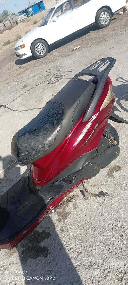 سلام عليكم.
دراجه سكنس للبيع تشتغل سلف هورن عالي كلوبات واشاير شغالات دراجه نضيفه صوت ناعم مكينه نضيفه سعرها 450 المكان البصره القرنه هور سعد تواصل واتساب ***********
