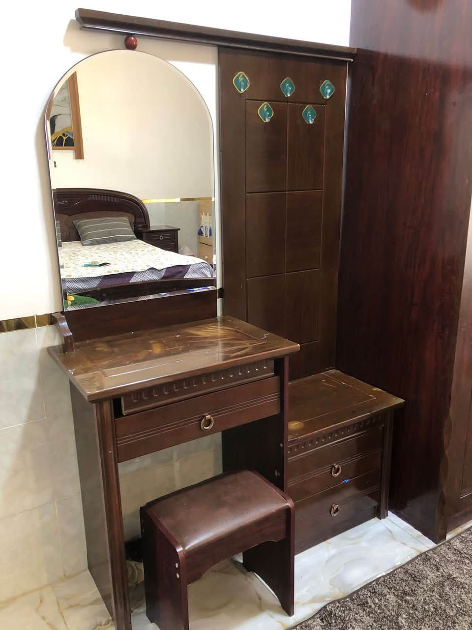 غرفة نوع تركي أمدي اڤ الوزن الثقيل تجي 7قطع مع دوشك طبي الغرفة بعدهة نضيفة وجاهزة مثل ماموضح بلصور السعر والتفاصيل اكثر راسلني خاص وتدلل مكاني الرمادي البوفراج الجمعية الثانية قرب جامع ستاذ فواز


**إذا كنت صاحب هذا الإعلان وتريد حذفه لأي سبب، رجاءا أرسل رسالة إلى الدعم الفني**