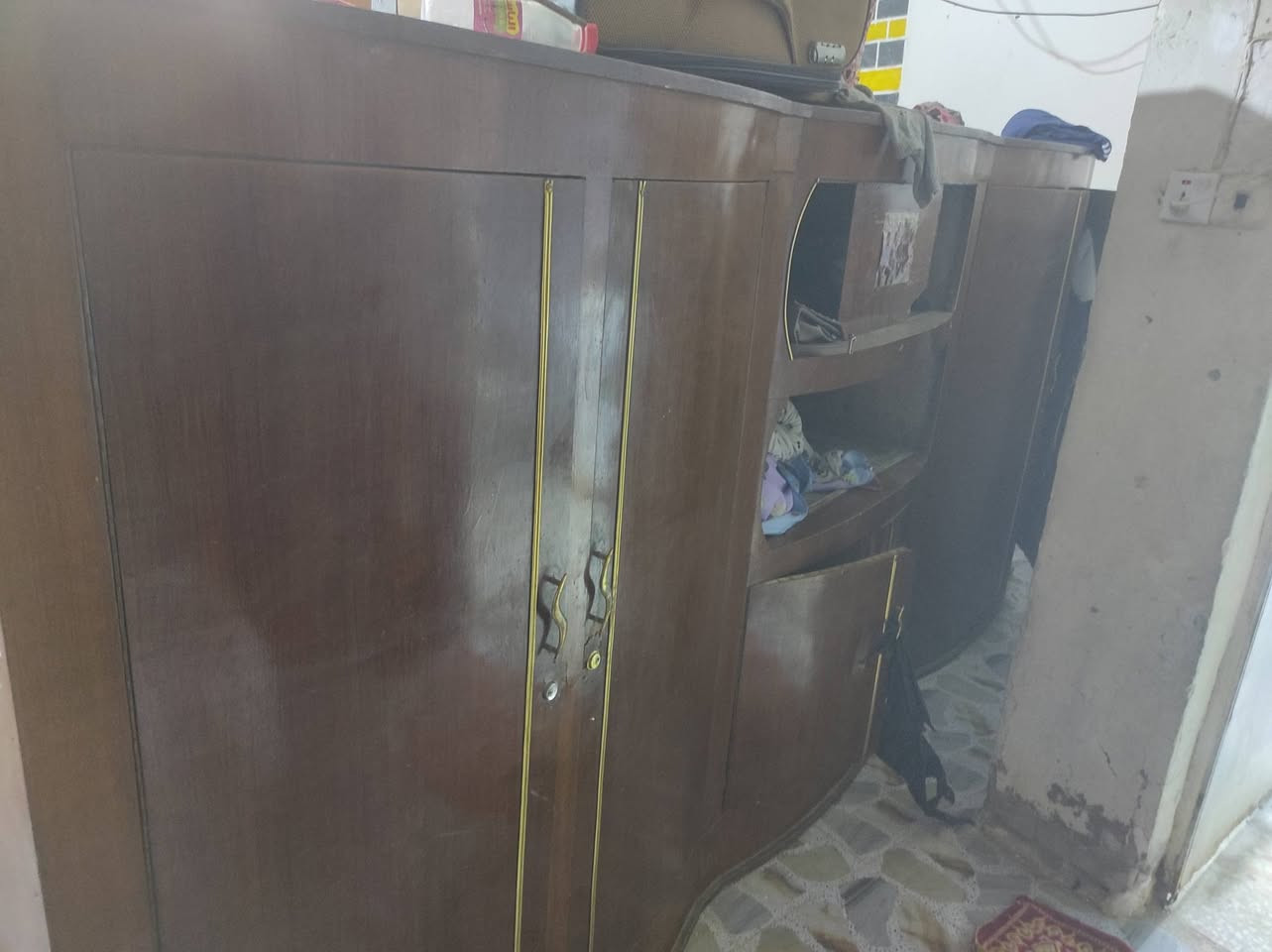 كنتور كيه للبيع +ميز طابقين للتواصل الاتصال بالرقم *********** بي وتساب + مخابره
