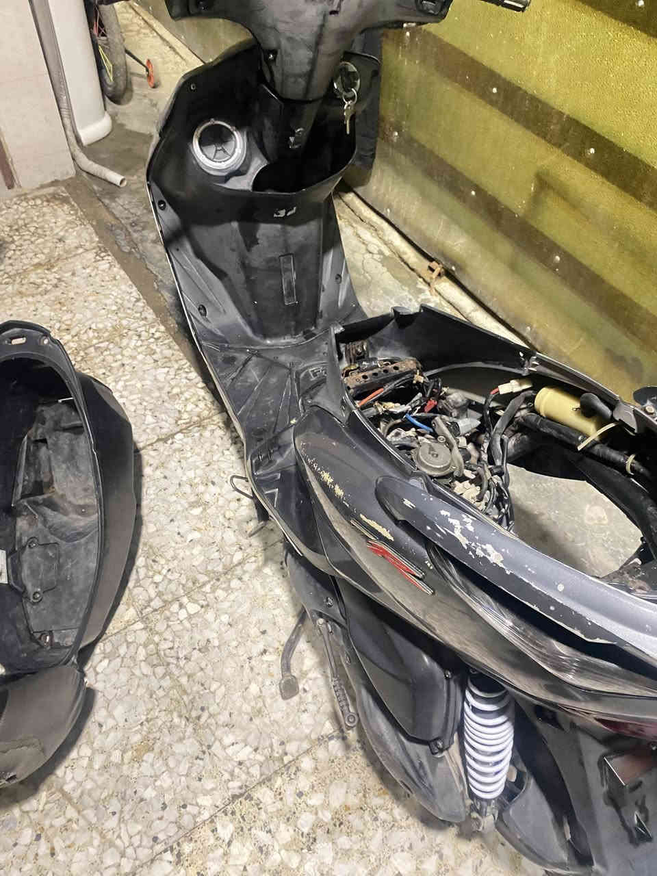 السلام عليكم 
للبيع 
دراجة ماكس ثعلب نوزل ليبل واحد كله مطابق الدراجه خير من الله رجاءً لحد يكسر بالسعر رايدها ب700 
للاتصال ***********
مكاني بغداد الشعله الخطيب
