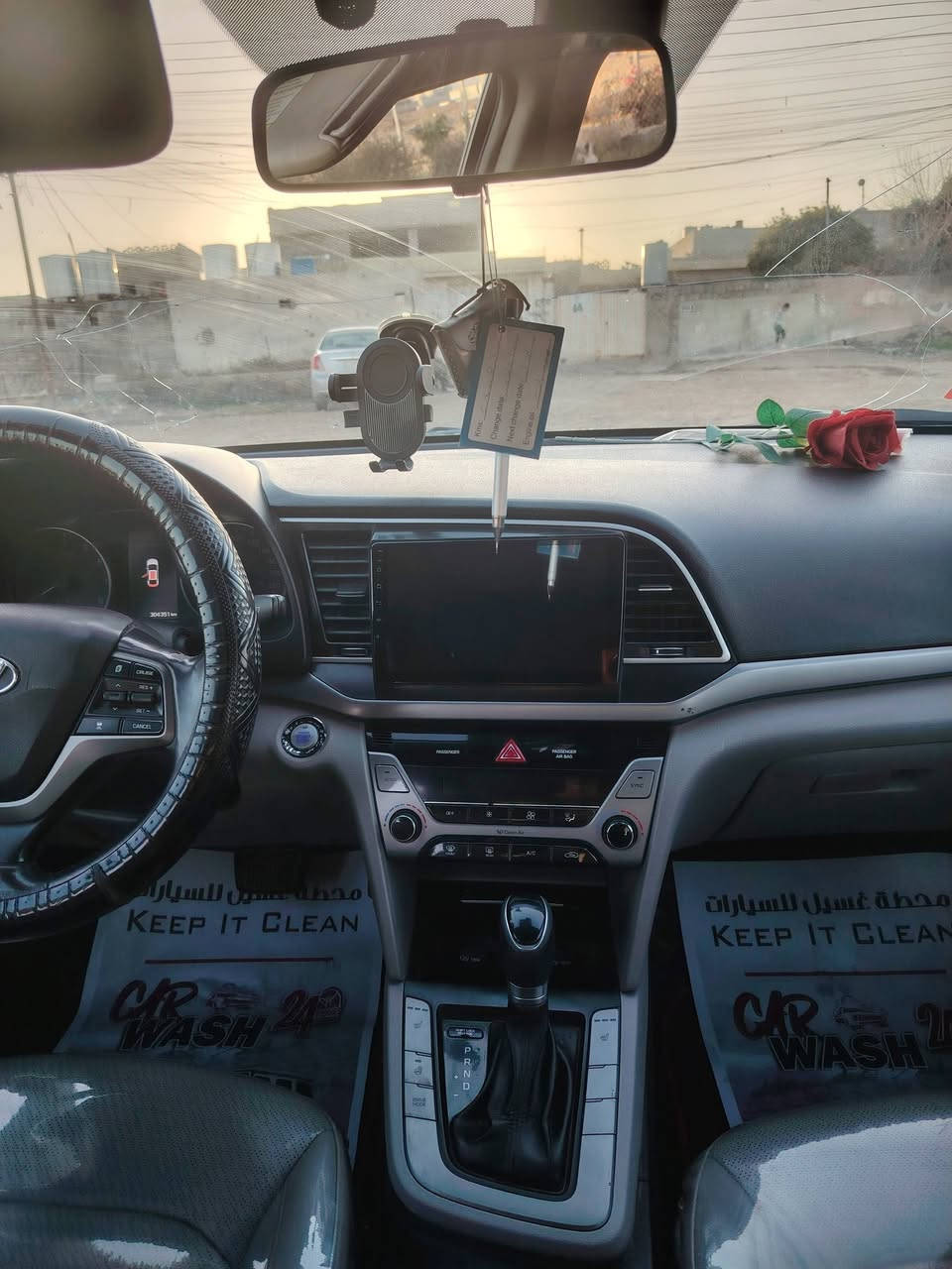 السلام عليكم ورحمة الله وبركاته
النترا 2018 امريكي
فول مواصفات واحد على واحد
سلايت+بصمه تشغيل وبصمه ابواب وصندك بصمه 
كشنات جلد
منضومه غاز
سياره جاهزه
رقم نينوى اجنبي باقي استلام الوحات
بدون ضرر بدون معجون مبدل بوند الأصلي بدون دواخل
السعر 152
رقم الموبايل ***********
