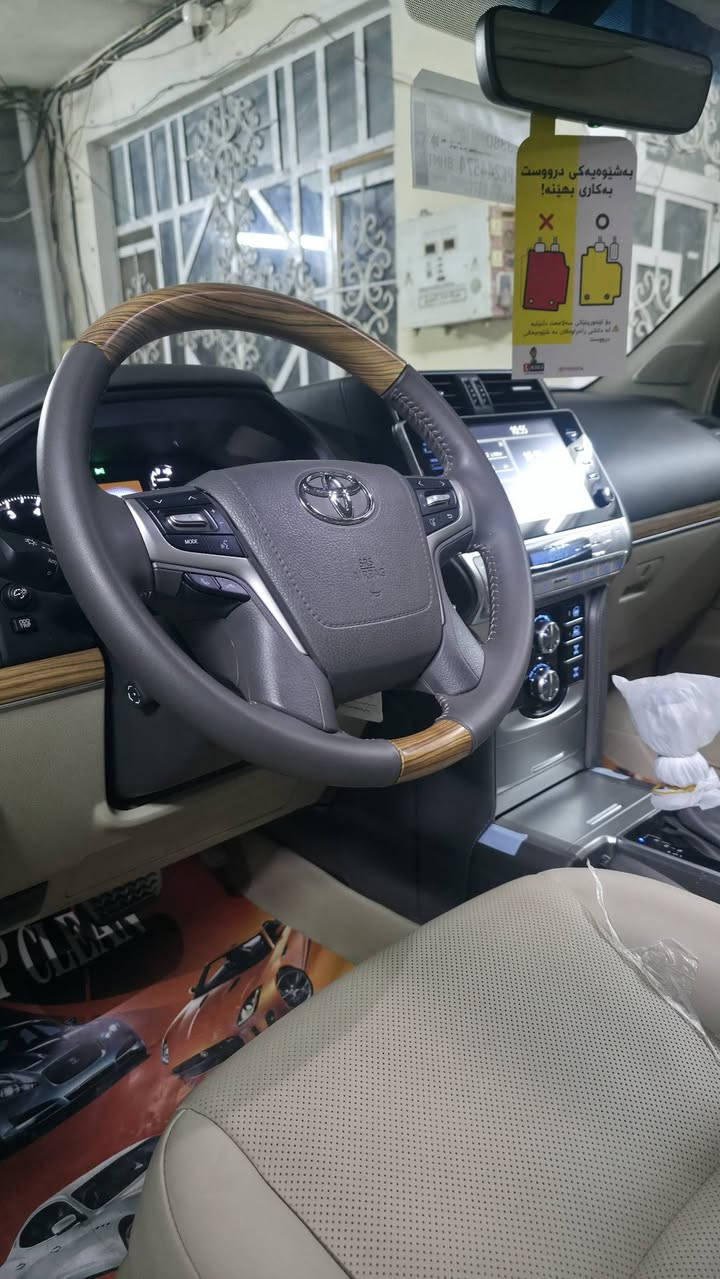 السلام عليكم ورحمة الله وبركاته....برادو 23 فول الفول باب الاول من النوادر استلام شركه رقم سليمانيه على ايدي استلام شركه ماشيه 15 الف شرط الفحص مكفوله من كلشي سنويه وهزة جديد  الموصفات معروفه الباب الأول السعر خاص.......***********
