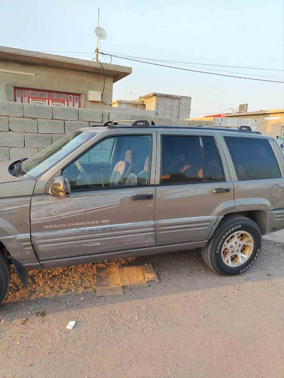 جيب شيروكي رقم كركوك مشروع وطني سنوية لل ٢٧ موديل ٩٧ كير اوتو محرك بلادي ٦ سلندر تبريد تدفئة شغال تخم تاير السعر 45 $ الشراي يتصل *********** مكان السيارة تكريت تكريت, صلاح الدين
