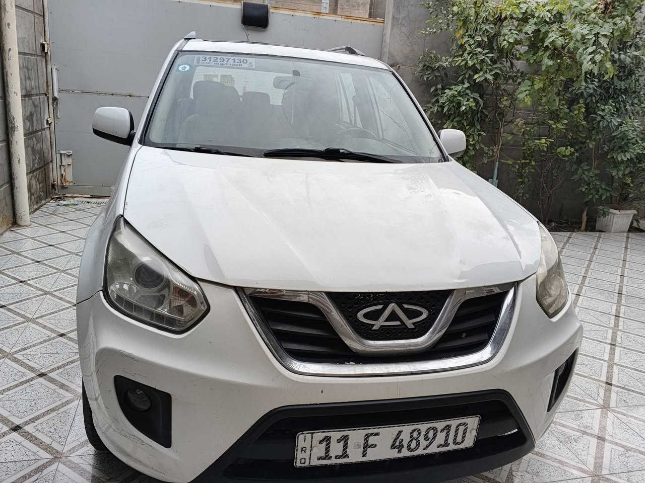 اقره التفاصيل بالكامل يله تتصل
السلام عليكم تيكو 12 شكل 13 لون ابيض
رقم بغداد دولي مداور مباشر

بدون حادث ولا تبديل ولا صبغ
بيها شخوط وطخات او صدعات بسيطه

السياره جاهزه من كير وتبريد وحداديه وكهربائيات
سنترلوك عالريمونت تشغيل عن بعد شاشه كاميرا

المحرك مابي تنقيص ولا تبخير ولا نضوح
بس صارت بس مشكله اني وامشي عطست السياره وطفت ومن شغلتها بيها صوت طكطكه بالمحرك فتحنه الكيس طلعن الاذرعه مكطعات اني ابيع ( مكينه كايمه )

سعرها 44 وبي مجال بسيط مكانها طويريج الشارع الحولي 
***********  //  ***********
