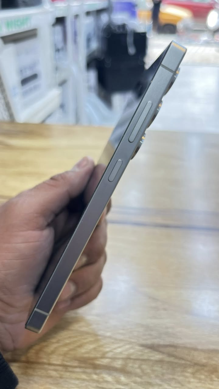 سامسونج 25 ألترا من عين الفهد 256 كيكا
كارتونته وياه سعره 1200 مليون وميتين
بغداد ***********
