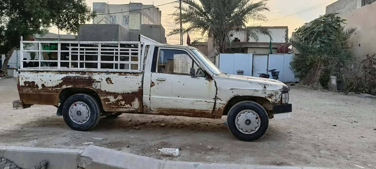 سياره بيكم موديل 85 رقم بغداد مكانها وراعيها بكربلاء 
رقم الهاتف *********** اتصل ودلل ع سعر 
ملاحضه اني مكلف بالنشر اتصل ع رقم وبالخدمه
