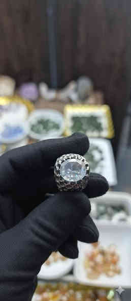 قطعة وحيدة..
خاتم فضة من الدر النجفي الأصلي الطبيعي ضمان مدى الحياة 👌
قالب فضة عيار 925
فص در تتريش شكل الماس 💫
_ واتساب /***********
🚕خدمة توصيل لجميع المحافظات 
🔖ضمان الحجر مدى الحياة (طبيعي & يمني)
📋وصل ضمان مختوم 
الموقع /شارع كوفة نجف فرع مأكولات خوخة
