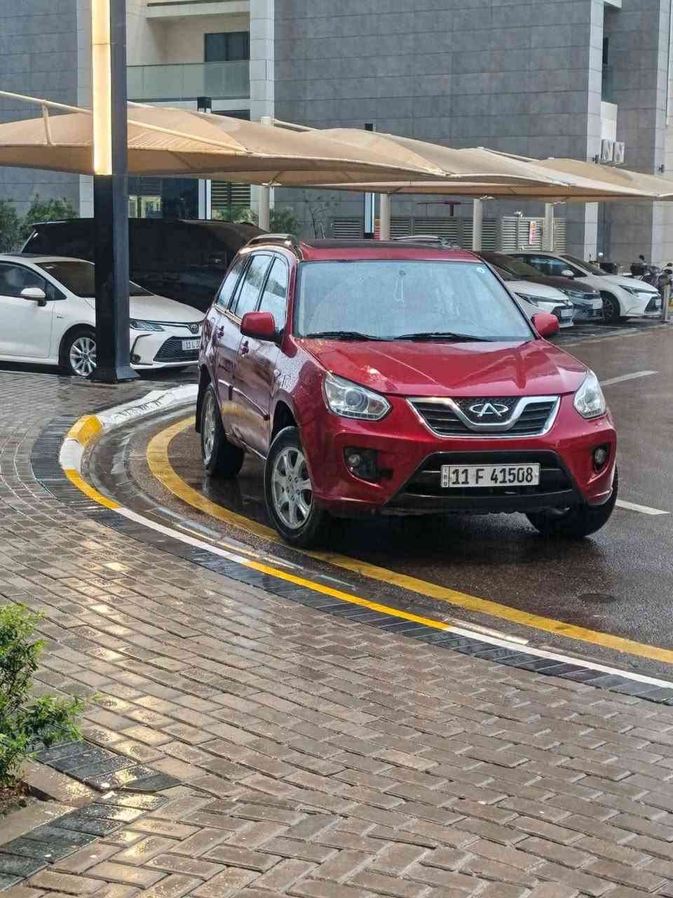 السلام عليكم..
تيكو ٢٠١٢
ادامه للكير كامله
ادامه للمحرك
تبريد ثلج
منظومه زينون عدسات زرع
سياره رقم دولي باسمي 
بيها طخه بلباب خلفيه ومصلحه بارد والباب بصف سايق بي شوي صبغ
السعر ٥٦ ورقه بيها شي بسيط
***********
