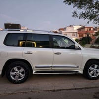 لاندكروزر بريمى • ٢٠١٤ • سليمانية