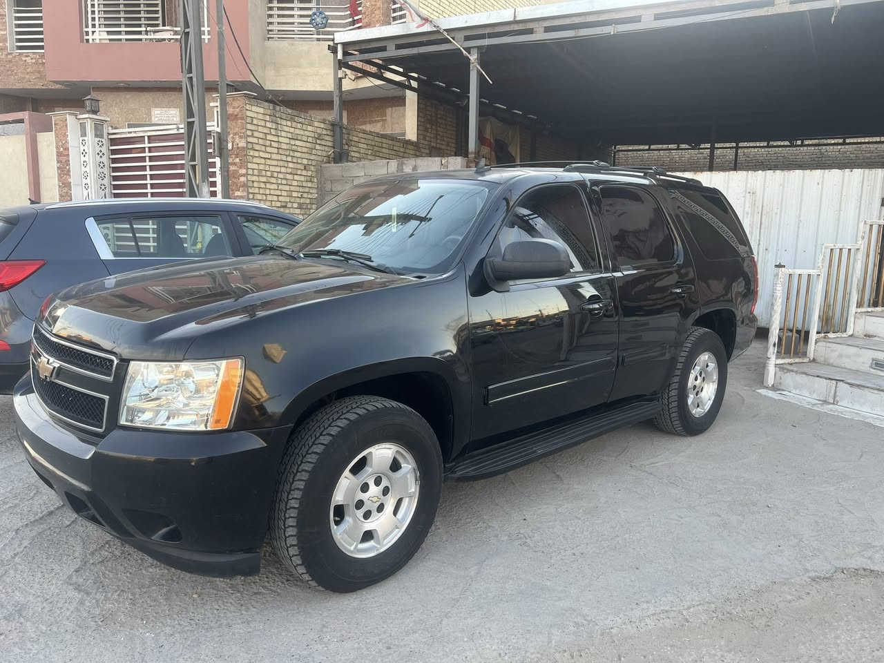 يالله السلام عليكم اخوان سياره تاهو 2010 أدوات سياره جاهزه حداديه مكينه كير كله بجيس بيها كص قماره فقط والجاملغ الخلفي مصبوغ السعر 85 وبيها مجال للشراي ***********
