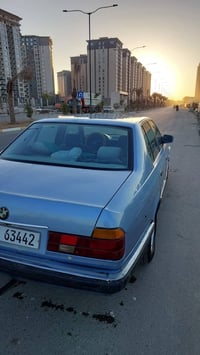 ٧٣٥i • ١٩٩١ • فول مواصفات