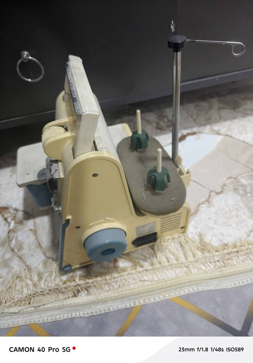 مكينة خياطة أوفرلوك           للبيع السعر 85وبي مجال 
الرقم *********** 
العنوان: قرب مستشفى الزعفرانيه
