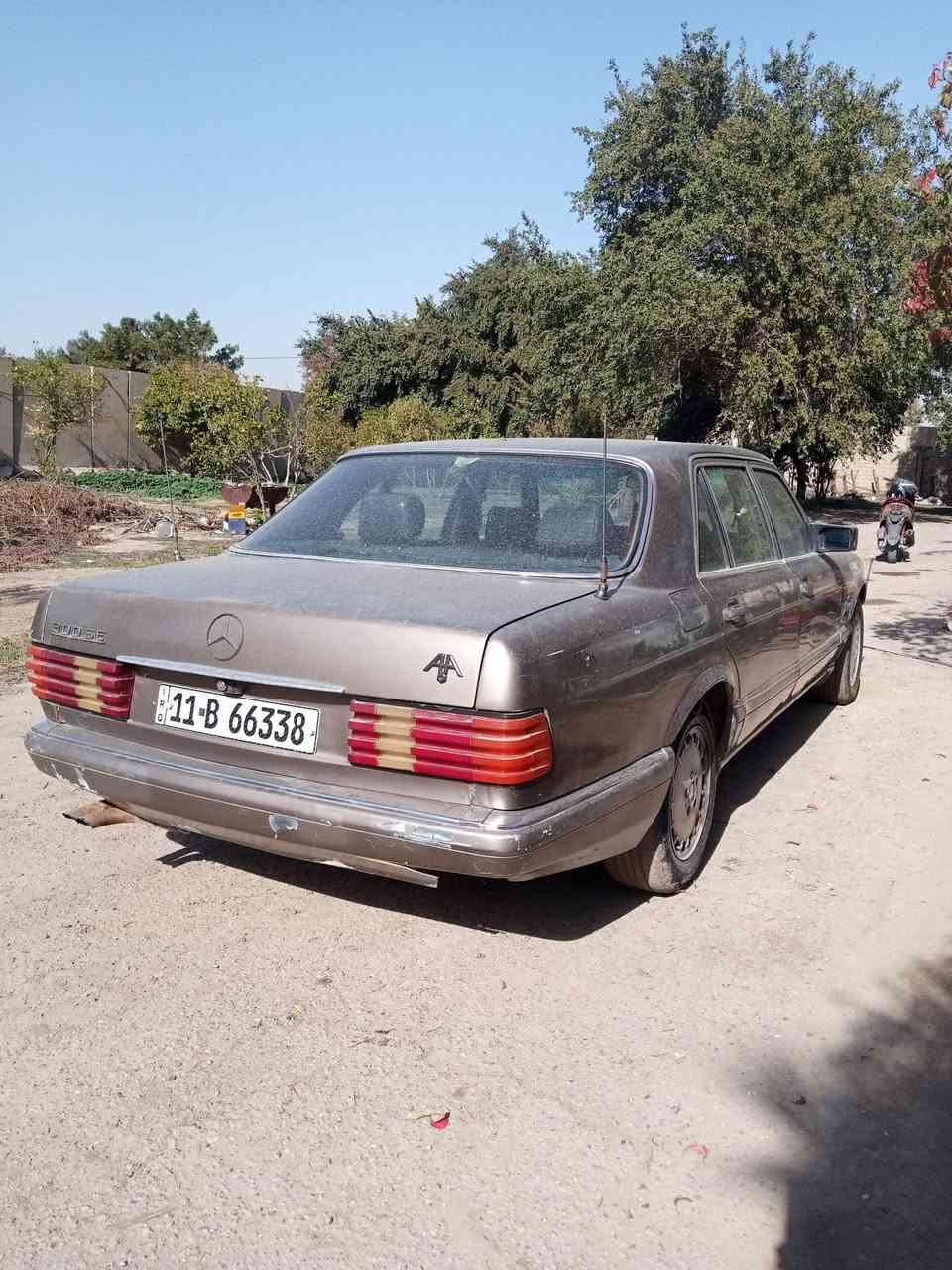 سلام عليكم مرسيدس جامبو موديل 1987 بسمي مكانهة زعفرانيه سيارة ندعمت بيدي شواصي مكفول وصور كدامكم كلة شغال بل سيارة وسيارة شغالة يرادلهة ادامه للعنكبوت متواجد فيس ‏‪***********‬‏ السعر 40 وبيهة مجال
