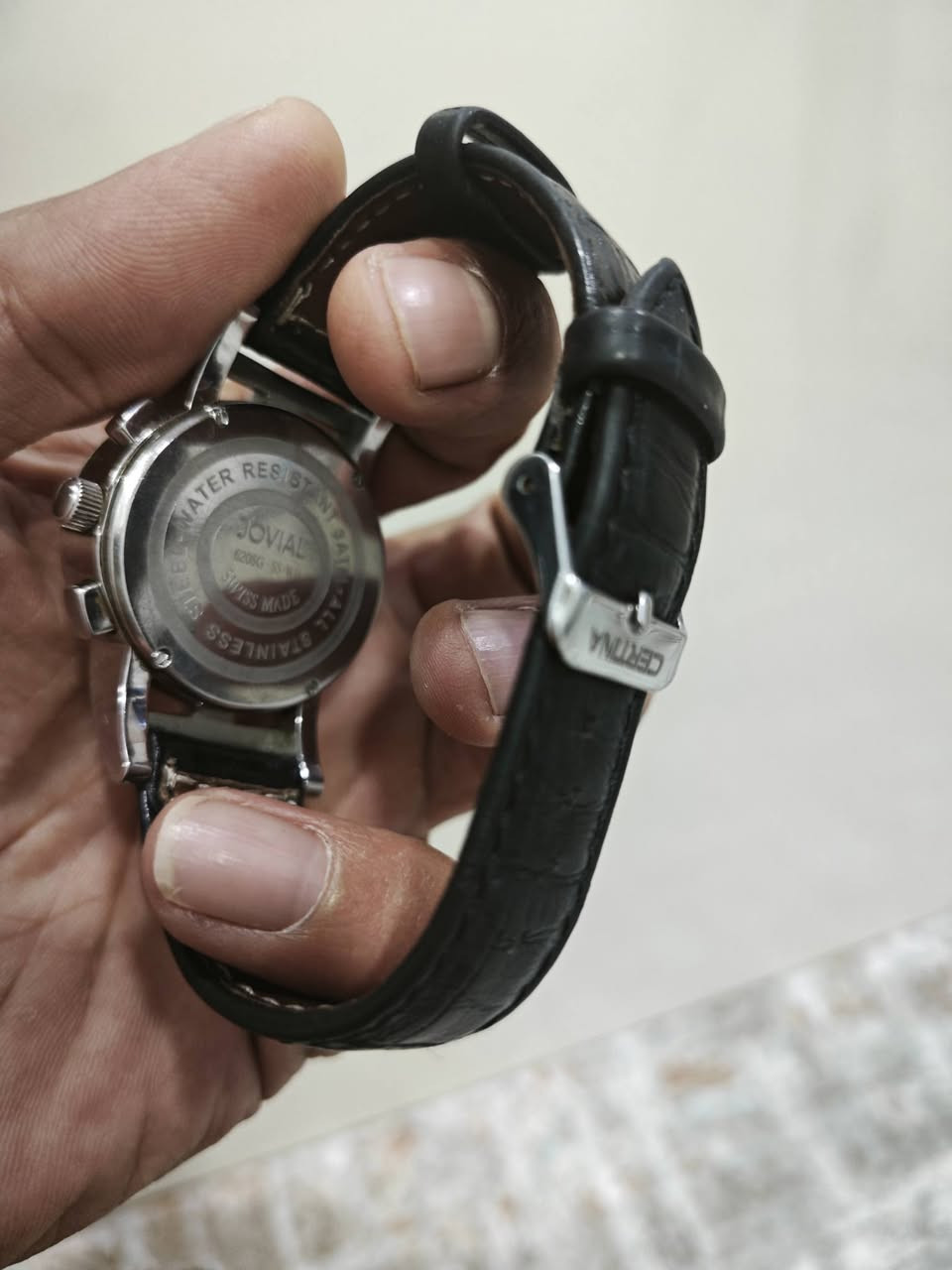 جوفيال سويسري اصلي مكينه صفراء روندا نضافه تامه س110$يوجد توصيل ت ***********

