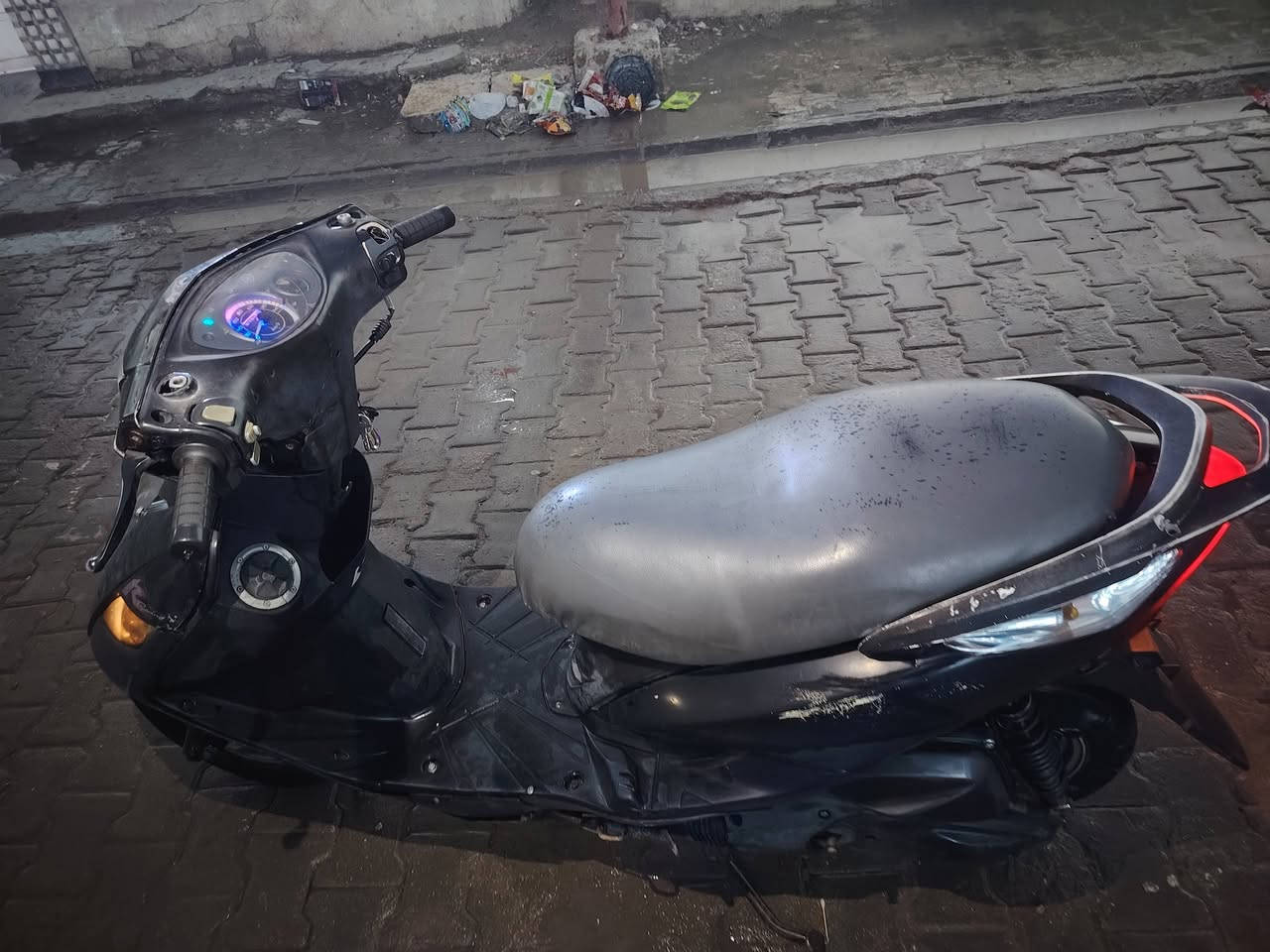 السلام عليكم
ثعلب gtr سرعة 140 مكينة ناعمة شلعة ومعدل تخبل بيها نواقص بسيطة للبيع او مراوس للاستفسار *********** مكاني مدينة الصدر
