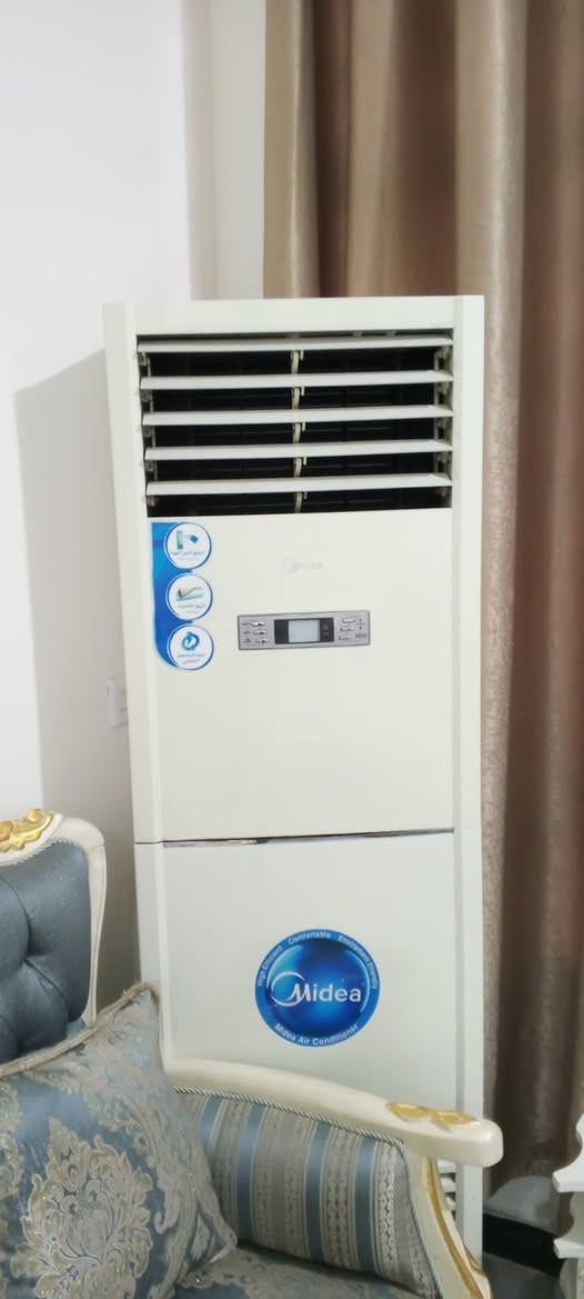 سلام عليكم سبلت كنتوري 3 طن نوع ميديا للبيع نظيف وشغال فقط بي البواري مالته معوج عند الفتح رايده 900 وبي مجال للاتصال *********** مكاني دوره نهاية شارع 120
