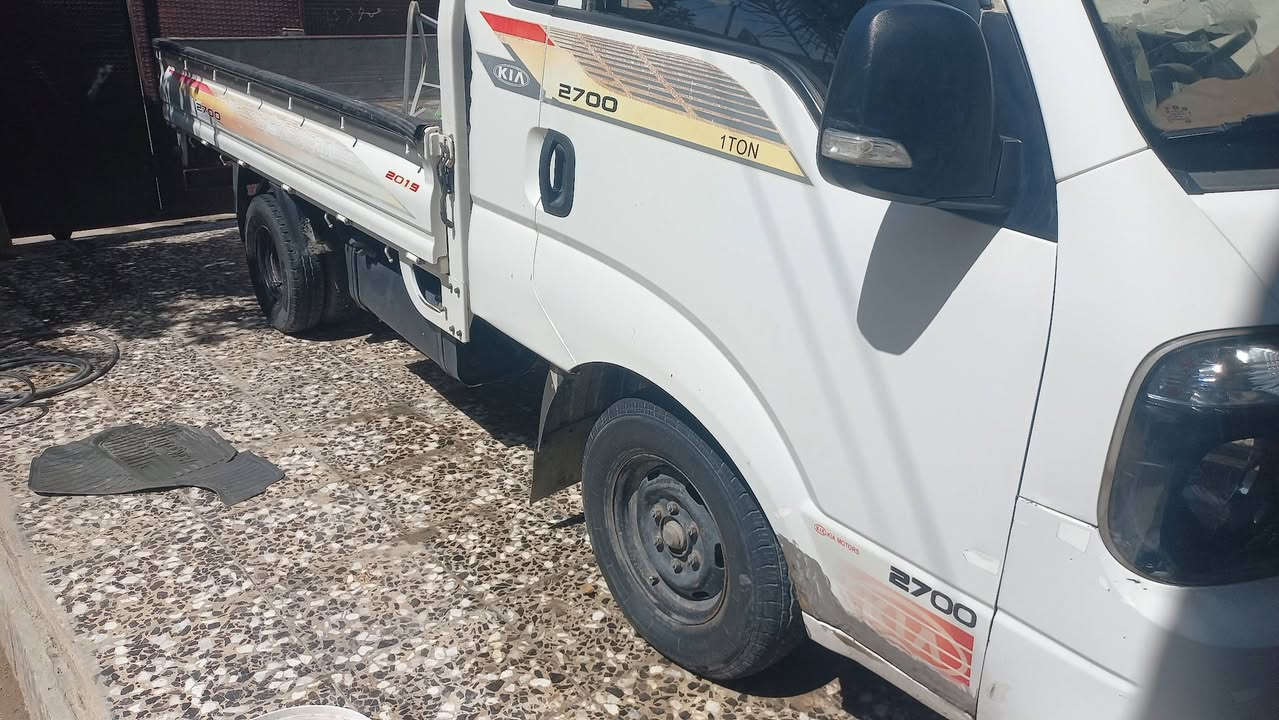 سلام عليكم كيه ١٩ البيع مكفول عما  كلشي شغال تبريد تدفيه كهربياته ١٢٥ وبيه مجال الشراي *********** مديل ١٩ مكان بغداد
