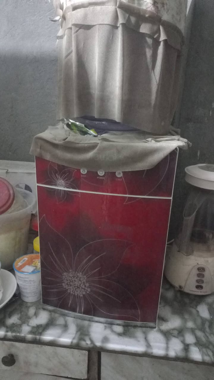 السلام عليكم يوجد غراض لبيع مستعمل اخو جديد لاتصال أو مرسل واتساب رقم***********
