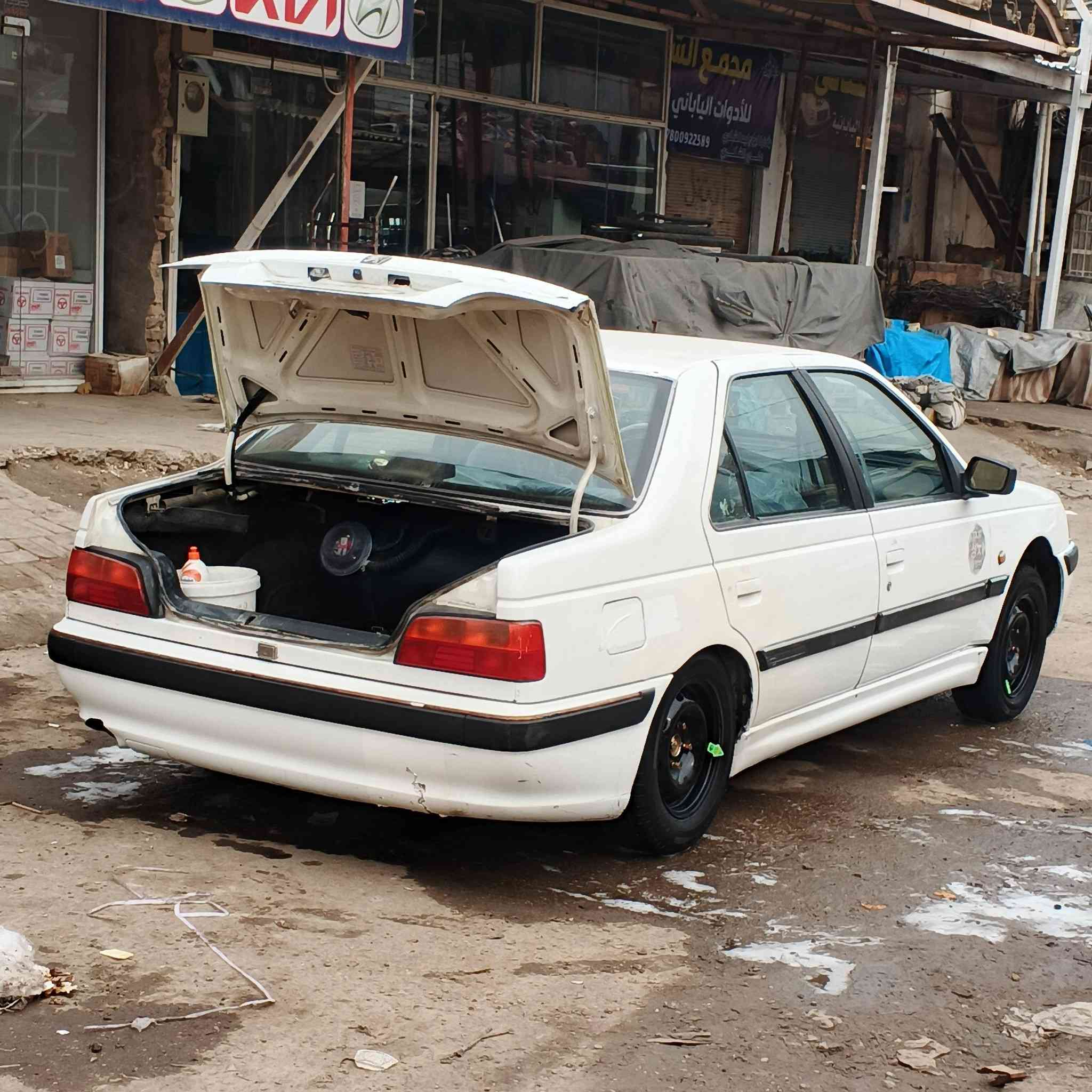 بيجو بارص مديل ١١
منضومه غاز ✅

تخم تاير جديد✅

حداديه جديد ✅

كير ومكينه مكفولات ✅

تبريد ثلج 🥶

بيه صبغ حك شبرين بين الباب وجاملغ الخلفي والباقي كفاله عامه من رصعه 

 رقمه بغداد مشروع وطني سعره ٤٥ وبيه مجال قليل 
مكاني نجف حي الميلاد ***********
