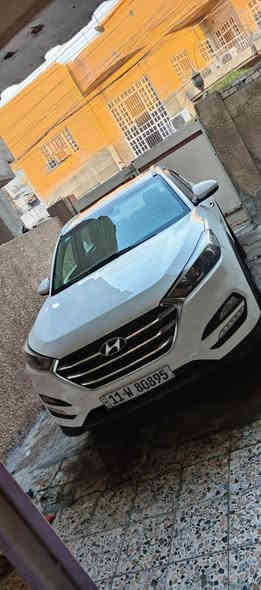 السلام عليكم 
للبيع توسان 2018 خليجي
هزه جديده رقم بغداد الجديد بإسمي 
شاشة كبيرة
كاميرا خلفية
يدات نيكل
مري شفط مع اشاير
لد نهاري
تحكم ستيرن
كشنات جلد
الارضيه مغلفة جلد
تطعيم الداخل صاجي
اثلاث وضعيات قيادة (سبورت,عادي,ECO)
تبريد قطعتين 
مكينة 2000
ماشية ,١٣٨ كم قابل للزيادة
السياره بيها قطعتين صبغ 
مكان السيارة بغداد المشتل
السعر ١٥٨ وبيها مجال قليل
***********
