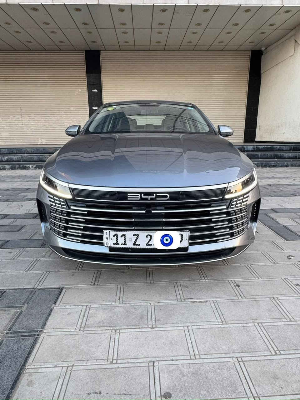 السلام عليكم  BYD Destroyer 05 للبيع  (بحالة الزيرو) 
ماشبه  (  1  ) الاف فقط 
​السيارة جديد جداً وبحالة الوكالة.
• ​الموديل: 2025 لون مميز 
• ​الرقم: بغداد (دولي) 
• ⁠باسمي، والتحويل ثاني يوم.
• ​الحالة: مكفولة كفالة عامة 
• ⁠من كل شيء، فقط زلغ بسيط بالدعامية من جوه (غير واضح).
• ​الإضافات: السيارة كاملة مكمله (، أرضيات حوضية وتطبيقات جاهزة) 
• ⁠وما تحتاج أي صرف. 
• ⁠الموقع بغداد الكرخ 
 ***********  تحياتي
