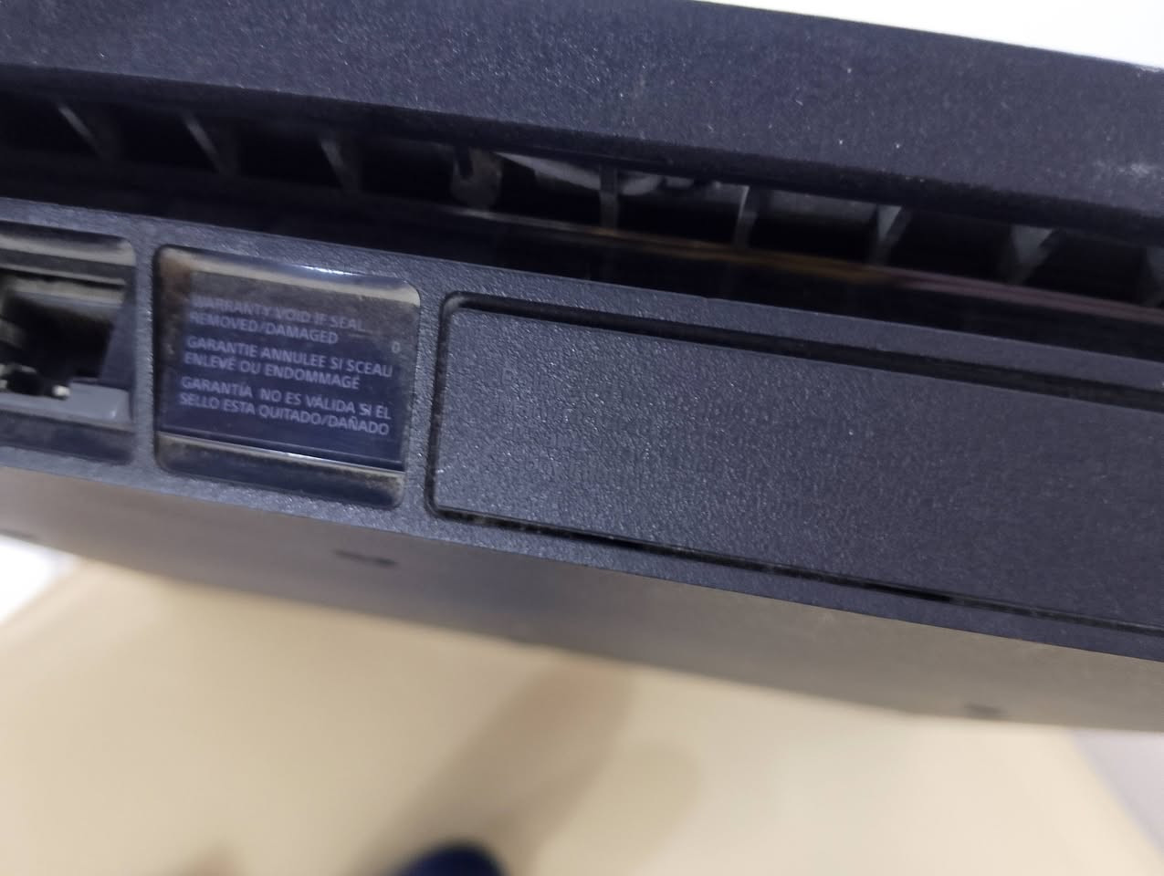 توفر ps4sliem
 
مساحته 500 جيجه 

كامل ملحقات 

السعر 190 الف وبيه مجال 
مكاني ناصريه 

يوجد توصيل 

ملاحظه (الجهاز جان اصداره 13.00 وتحدث لل 13.02 يعني تكدر ترجعه داونكريد وتهكره .)


**إذا كنت صاحب هذا الإعلان وتريد حذفه لأي سبب، رجاءا أرسل رسالة إلى الدعم الفني**