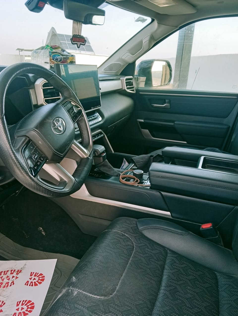 السلام عليكم تويوتا تندرا 24 هايبرد لمتد trdماشية 18 الف ميل بغداد ***********
