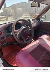 نيسان • ٢٠١١ • المجر الكبير