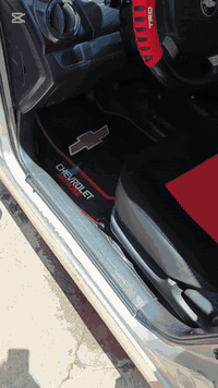 افيو موديل 2008 رقم صلاح الدين الماني
شرط الوكاله والتحويل كير ومحرك شرط
تبريد شرط ثلج تدفئه نار
صدرهه شرط مسجل اربع سماعات شاشه
داخل جديد ودوشمه جديده بيهه قطعه وحده 
 السعر 42 وبيه مجال
ه/ ***********
