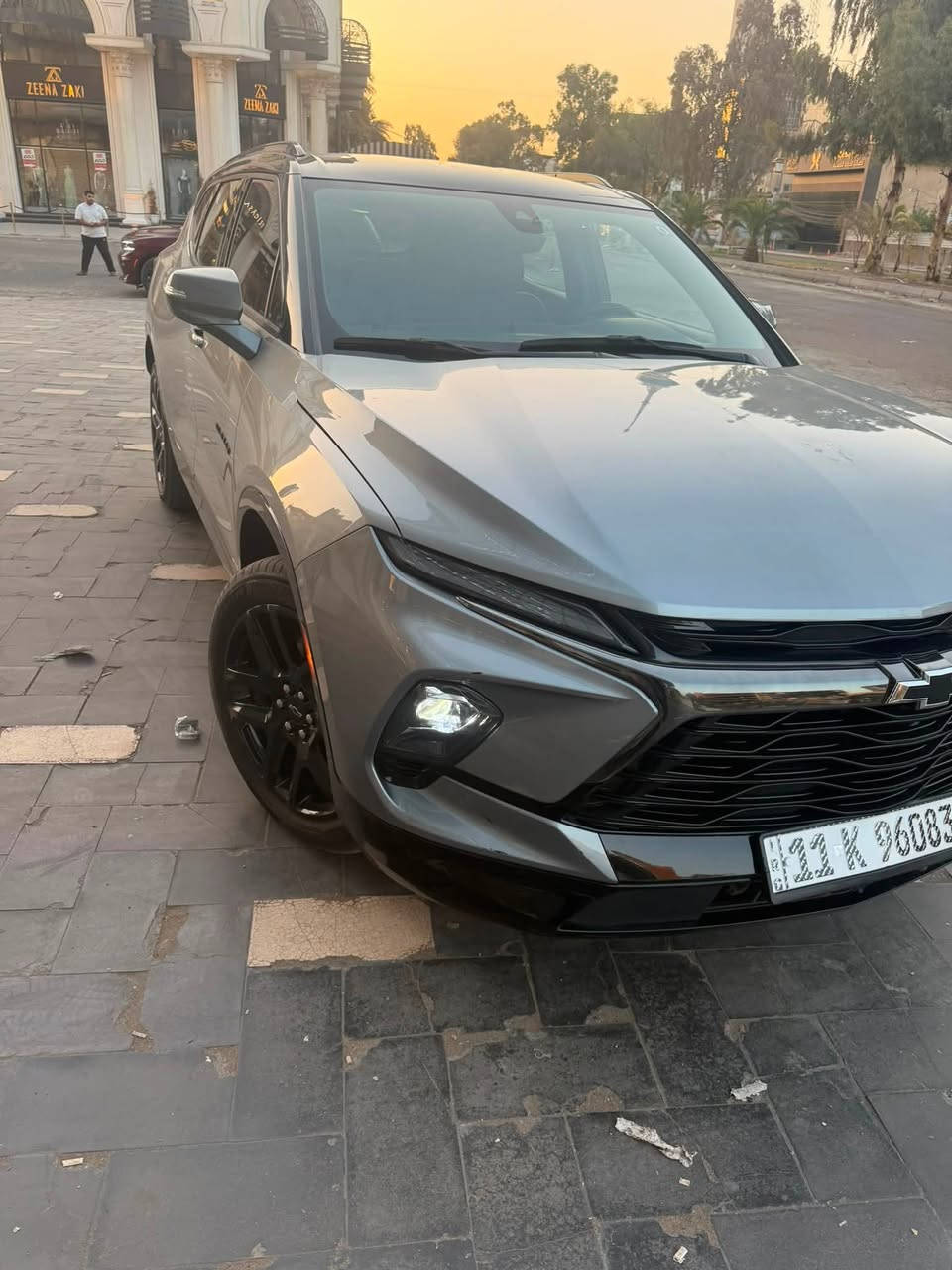 شوفرليت بلايزر2023  Rs 
( للبيع فقط)بيع مستعجل 
الموديل:2023
السعر 205 قفل$ ورقة  (بيع مستعجل)
الضرر  تقرير مياه واتر  ( السيارة بدون صبغ 
عداد المسافة:19000 ميل فقط
1-حجم المحرك 6 سلندر 36 
2-ويل كب حجم 21 مع طقم تايرة بحالة ممتازة 
3-بصمة ابواب و بصمة تشغيل وتشغيل عن بعد 
4-لايتات زينون عالي ناصي اصل 
5-اشارات في المرايا الجانبية 
6-رادارات متعددة 
7-حساس خلفي اصل 
8-قبق جنطة كهرباء 
10-غرفة السيارة جلد اسود 
11-شاشة كبيرة الحجم للتحكم بكافة الايعازات 
12-تحكم كهربائي لمقاعد المقدمة
13-تحكم ستيرن جهتين متكامل 
15-شاشة كبيرة الحجم للتحكم بكافة الايعازات
16-كامرة خلفية 
17-تدفئة المقاعد
18-وضعيات متعددة للقيادة 
19-شاحن واير ليس لاسلكي
20-ذاكرة خزن ميموري لمقعد السائق
21-ستيرن كهربائي الحركة

هاتف ‭+964 771 201 3111‬


**إذا كنت صاحب هذا الإعلان وتريد حذفه لأي سبب، رجاءا أرسل رسالة إلى الدعم الفني**