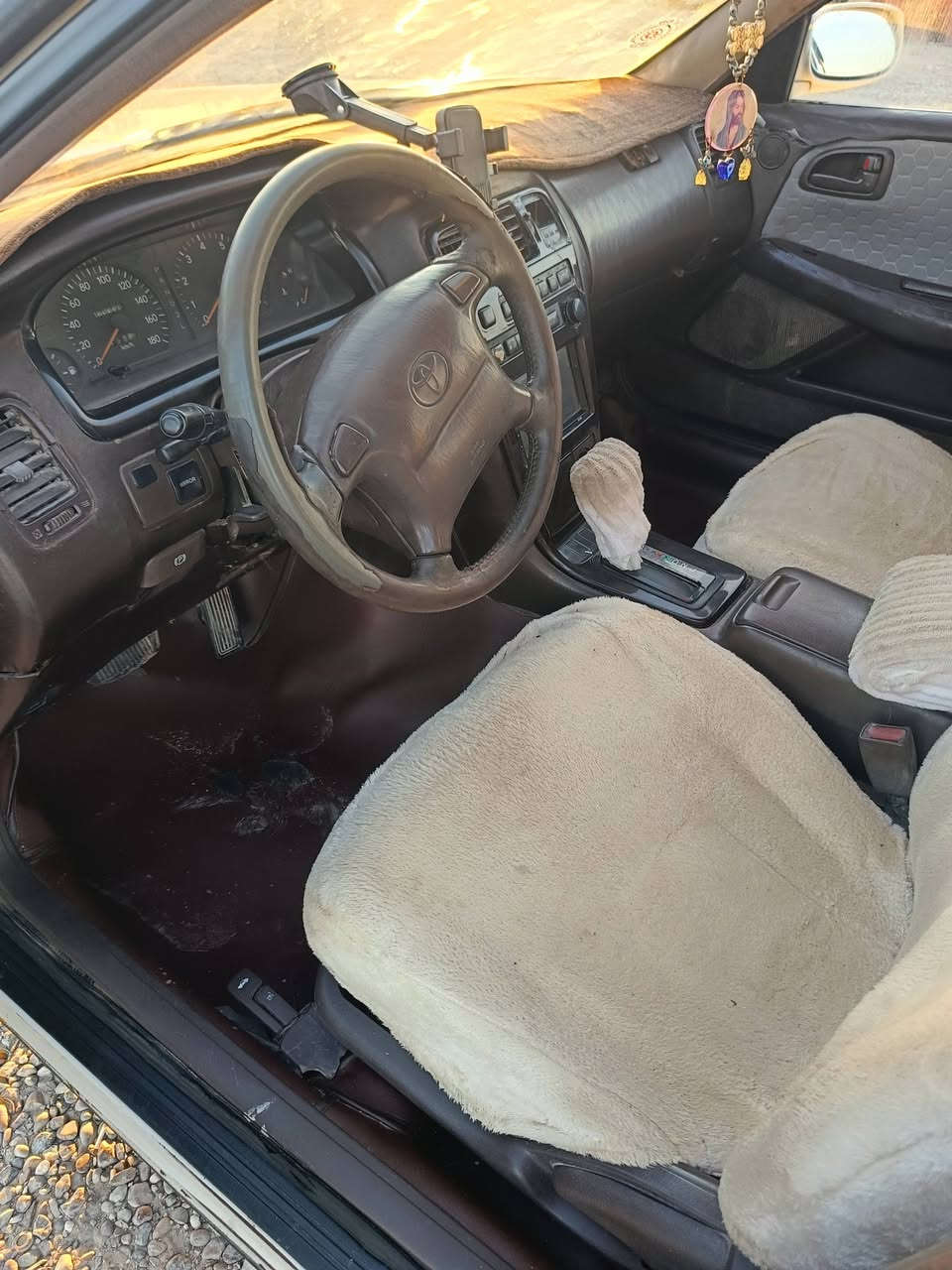 سلام عليكم 
كرسته نفخ موديل 2000 رقم كربلاء الجديد
صبغ عام بدون ضربه فقط طخه بسيطه بل جاملغ الخلفي بدون دواخل. السياره جديده بمعنا الكلمه محرك وكير ونجي حاويه توه مشدود حداديه جديده السياره جاهزه ما تصرف عليها  
السعر 58 وبيها مجال بسيط
مكاني النجف الحيدريه 
***********
