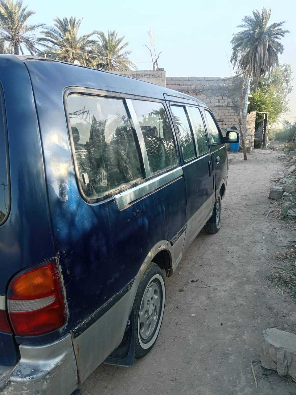 سلام عليكم للبيع بريجو موديل96مكينه كير حداديه تخم تاير كهربايات كله شغاله سياره جاهزه سنويه لل 31بسمي رقم نكليزي السعر 45وبيه مجال مكان سماوه ‏‪***********‬‏
