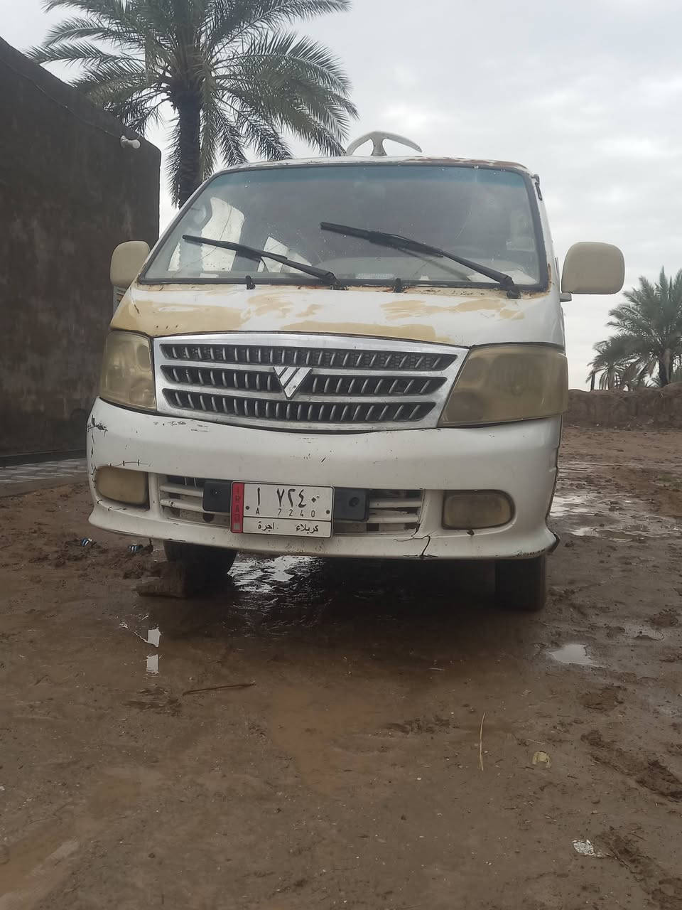 فتون موديل 9بسمي دوشمه عام محرك حاويه كير اكسل مكفول السعر 43 وبيهه مجال شي بسيط مكاني بابل ***********
