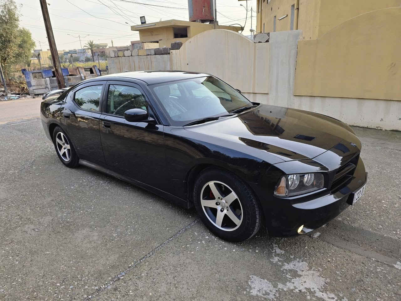 سعر 112$
جارجر sxt موديل 2009
محرك 6سلندر حجم 3500 اصل abs
كير اوتوماتيك شرط المحرك والكير ولاكسل ذهب 
رقم اربيل  دولي رقم وهزة وسنوية جديدة شرط 
 التحويل 
🚫صبغ باب نفر وجملغ السايق  فقط  شرط بدون اي دواخل   
كشنات وكهرب 
شاشه كامرا  كروز سرعة  كشن كهرب 
نظام ABS   نظام تراكشن مانع انزلاق 
 تبريد قطعتين ثلج ❄️
ويل كب   طخم تاير جديد صدر امامي خلفي جاهز
سيارة عليها ادامة كاملة  جاهزة من كلشي 
موصل الايسر 
***********
***********
