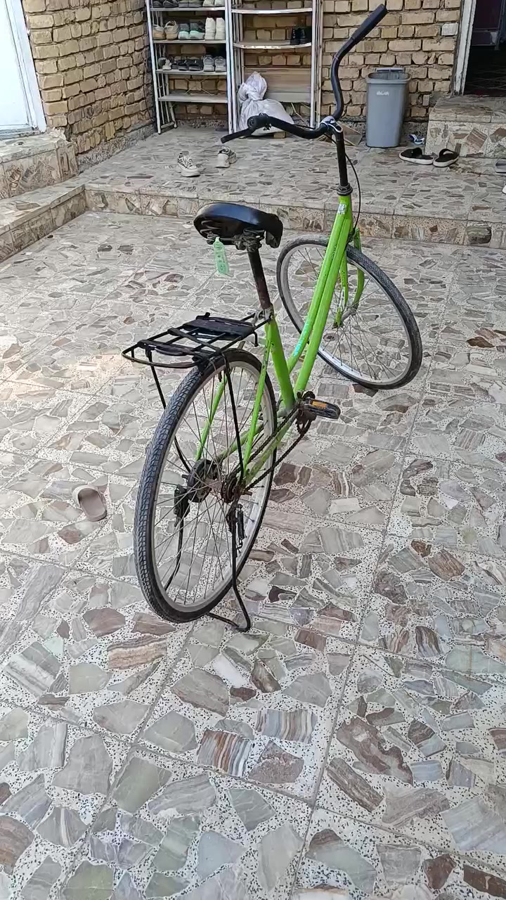 للبيع بيسكل بناتي حجم 26 البيسكل عوزة بس تصفية ويل ورة ب 40 وبيه مجال للشراي


**إذا كنت صاحب هذا الإعلان وتريد حذفه لأي سبب، رجاءا أرسل رسالة إلى الدعم الفني**