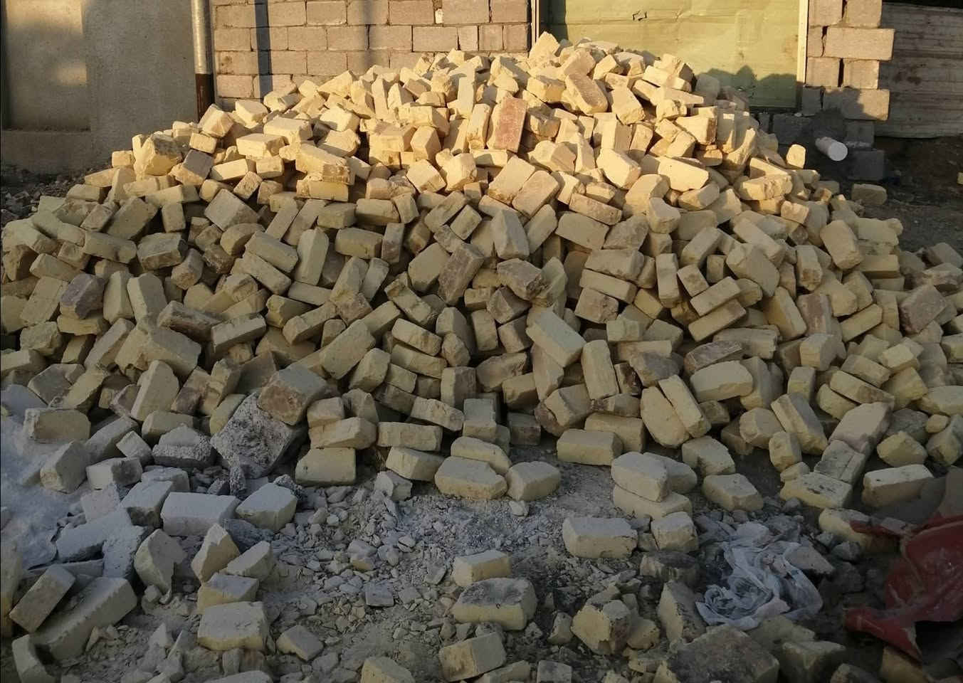 كسر البيع توصيل ميسان والقضيه هاذه رقمي بيه واتساب  كسر البيع بيه طابوك وثليثي ونص طابوكه البيع هاذه رقمي بيه واتساب *********** ***********
