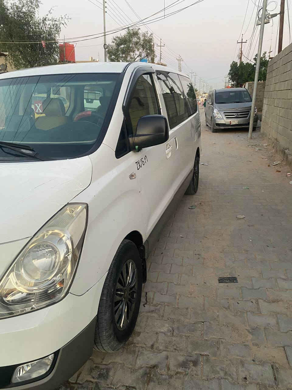 ستاركس موديل 15رقم ميسان نكليزي سنويه 29
مفتوح ومحور مسكر مكينه كفاله بيها بنيد مبدل وجاملغ مبدل والباقي شرط سونار سعرها 170بيه مجال مكاني بصره ***********
