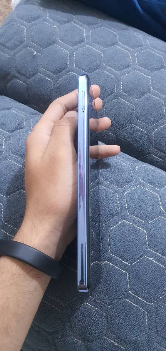 انفنكس هوت 40 برو ذاكره 256 عشوائيه 12  90 فريم يشغل مراوس بايفون فقط.


**إذا كنت صاحب هذا الإعلان وتريد حذفه لأي سبب، رجاءا أرسل رسالة إلى الدعم الفني**