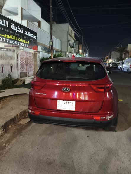 للبيع كيا سبورتج 2018 محرك 2400 مشروع وطني ضربته بس بنيد مرجع عل بارد محرك جديد كلش بل باكيت اشتريته كلفني 23 ورقه ونص فول سياره وهاذ رقمي ***********
