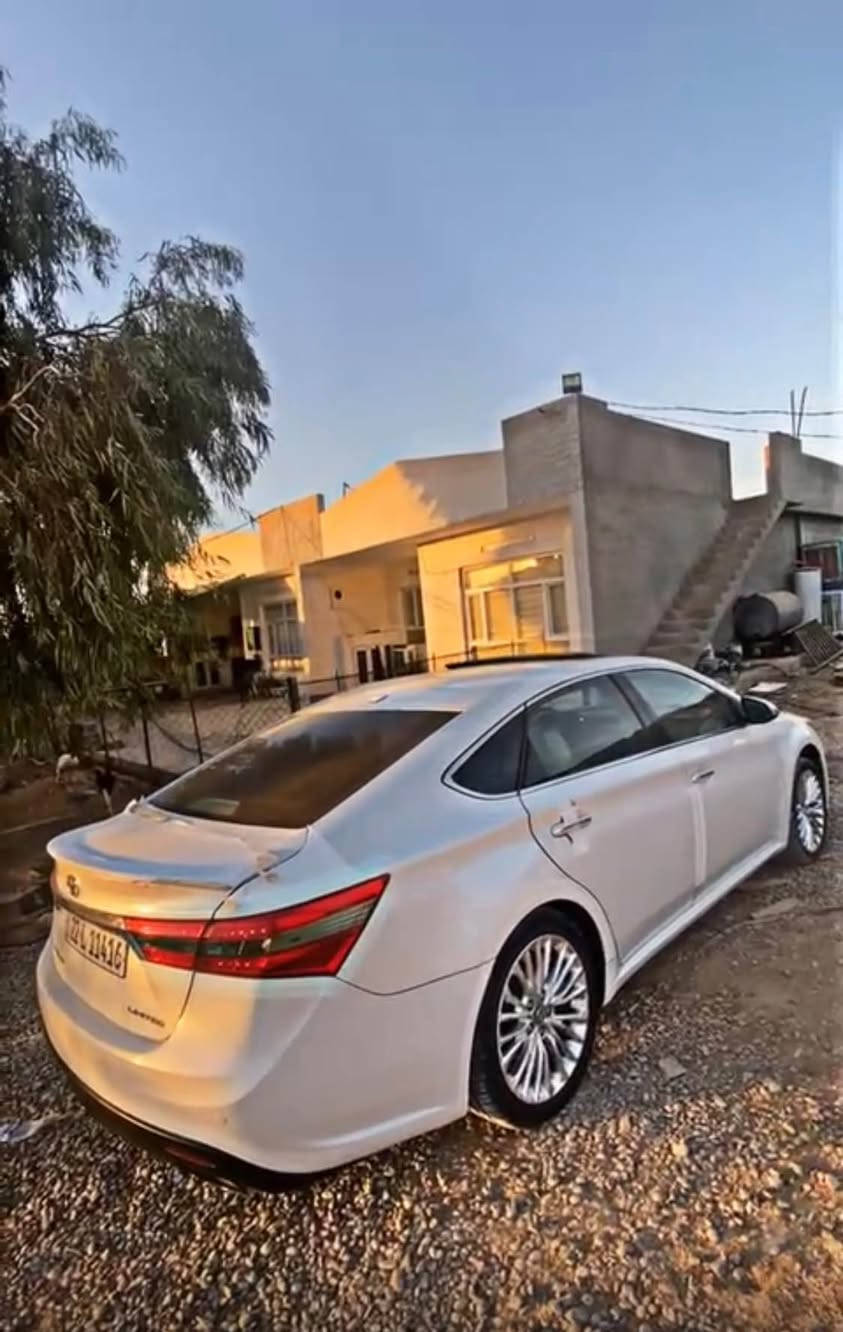 Toyota Avalon 2013
ئەڤەلۆن 2013فول فول مواسەفات قەپات لیمیتید کوشن سارد و گەرم کارەبای خەزن سێ مۆد Eco.Normal.Sport سێ گێر ئاوێنە کارەبای هیتەر پەردە تەحدید سورعە شاشە تەبریت لەمس سەیارەکە فول فولە ڕەقەم سەنەوی هەزە هەموو شتی نوێیە گیر و مەکینەی بە شەرتە سەیارەکە بە ناوی خۆمانە تەقەو ڕەقە بەشەرت چرکەی تێدا نیە سبوغ پێنج پارچەی ساردە کوتە سبوغی نیە سەیارەکە ماڵی گەنجانە زۆر کەم ڕۆیشیە بۆ زانیاری زیاتر پەیوەندی بەو ژمارە بکە ***********واتسئاپ ڤایبەر أربيل, العراق
