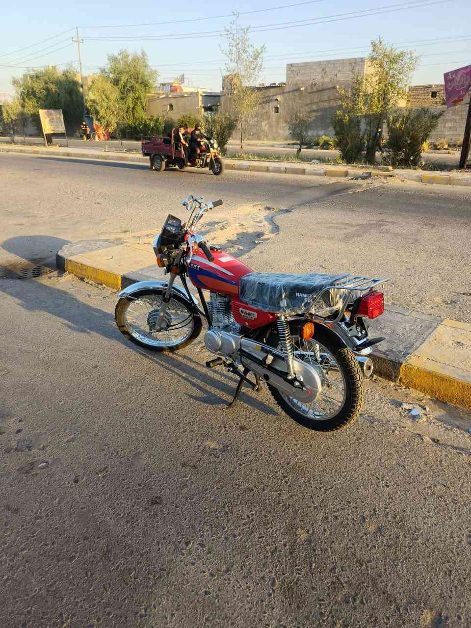 سلام عليكم شباب دراجة نامة شلامجة باب أول موديل 2026 صالة 5 تيام من طالعة من وكيل مكفولة كفالة عامة شراي ***********
