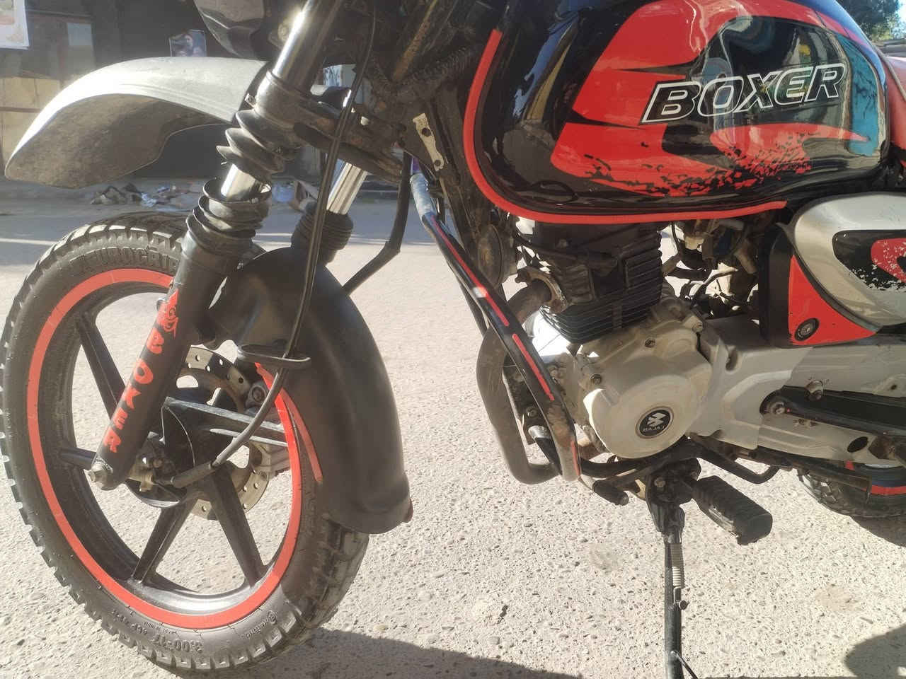 السلام عليكم دراجه بوكسر البيع موديل(21)البيع اوراق كاملا *********** مكاني العماره العزير
