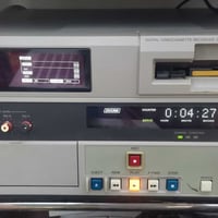 DSR-1800P • DVCAM • يشغل Umatic