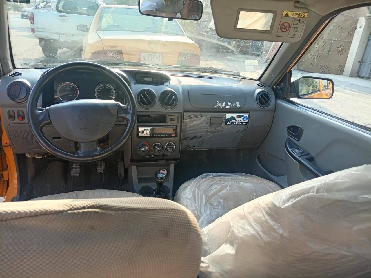 السلام عليكم سايبا للبيع موديل 2018بسمي مصفره هيئة وغرامات وهزه جديده مكينه وكير وحداديه وتخم تاير مكفول مكان السيارة بغداد مدينه الصدر للاستفسار الاتصال على الرقم *********** بي واتساب السعر 48ورقه
