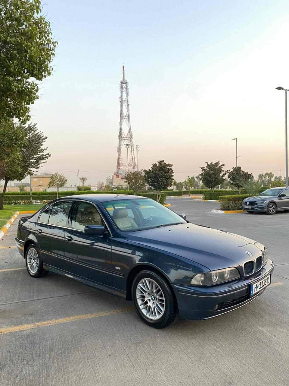 530بیئێم سەقەڕ  2002 حیزام بۆیاخ سەقڤی نیەتی گێرو مەکینە بەشەرت مەنەڤێستی ئەسلی لەگڵە پاکانی لۆ کرایە  تابلێی سەیارێی خۆشە بس ماشااللەی دەوێ هه موو گیانی لەسەر دەقی شەریکە ماوەتەوە کم ڕۆیشتوە هه رچوار تایی نوێیە بێ دەحمە بێ بوخارە تاخم کوشنەکانی هه مووی بیلادیی ماوەتەوە تەبەرید مەرکەزیە سوکان فۆلیۆم هه مووی ئیش دەکات یک دینار مەسرفی تیانیە بۆ نرخیشی 80 گەلاو محملەێیکی برایانە ژمارەی مووبایل *********** رانية, السليمانية
