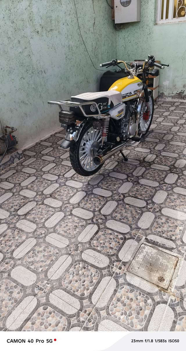 سلام عليكم دراجه سيفان مديل 25 دراجه بعده اخت زيرو مكفوله كفاله عامه مكاني ديالى خالص هبهب السعر 740 وبين مجال حك جيتك ***********
