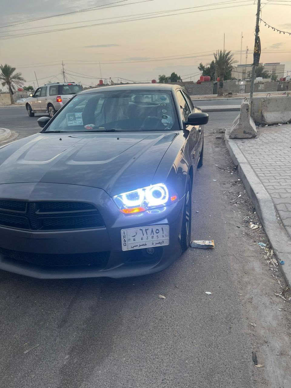السلام عليكم جارجر مديل 13 هيمي 5700 سياره جاهزه من كلشي  بيه جاملق وبنيد والباقي على فحص كدام عينك سياره رقمه بصره بسمي 
***********
