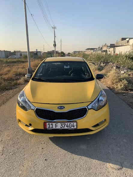 سلام عليكم سياره فورتي 2014 وارد امريكي حادث جاملغ وبنيد واصل شوي لغد سياره بيه معجون بيه سونار كير ومكينه خير من الله مكينه 2000 جيدي اي سعر 95 قفلل مكان بغداد البياع ***********
