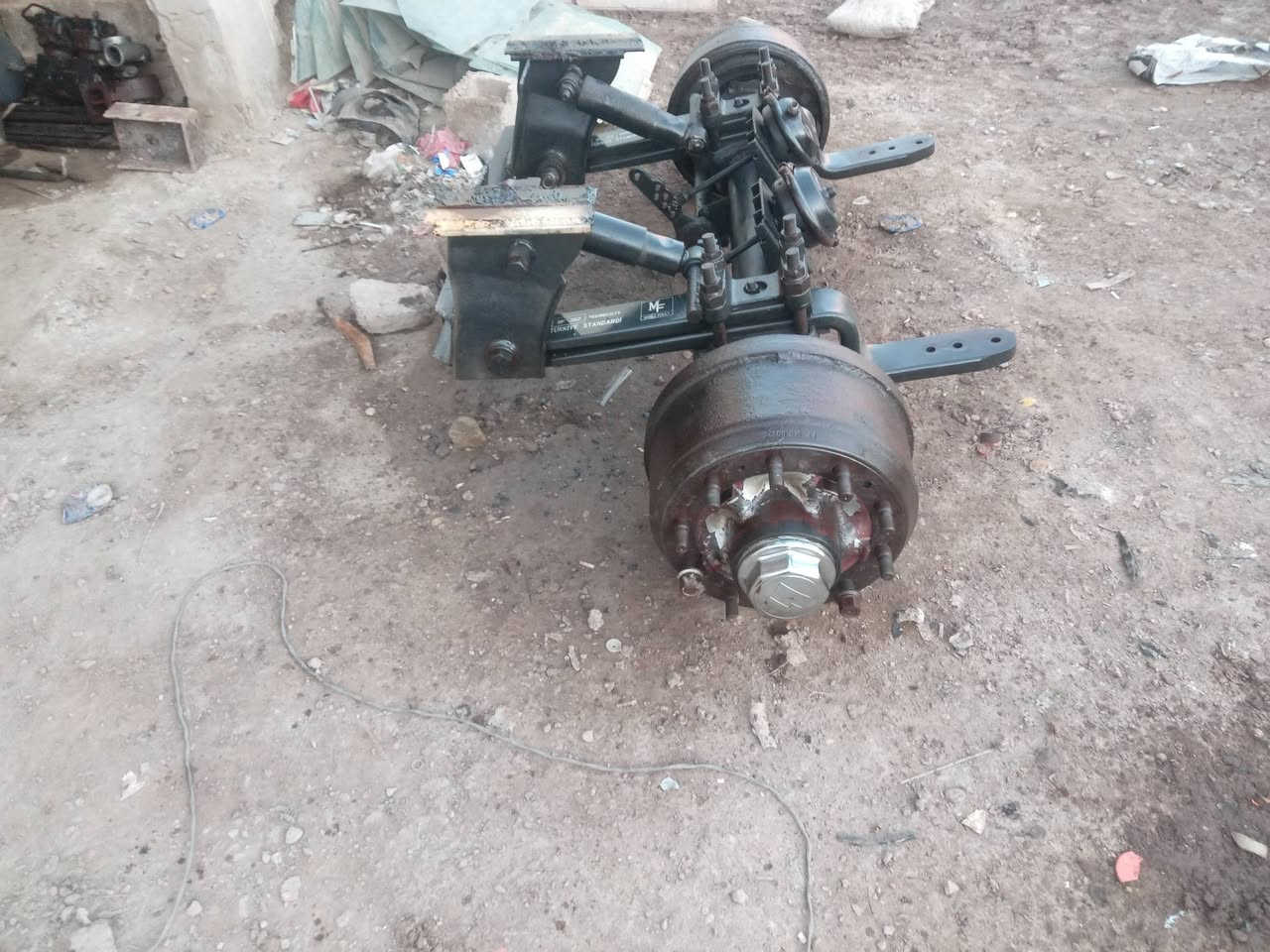 السلام عليكم دناكير مزوج للبيع وياهن رفاعات *********** واسط العزيزيه
